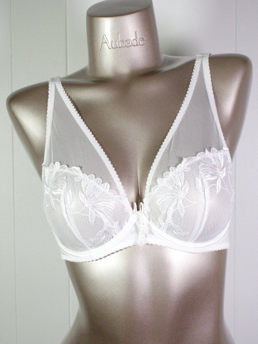 Aubade Paris Sample Lovessence White Triangle Bra 34E